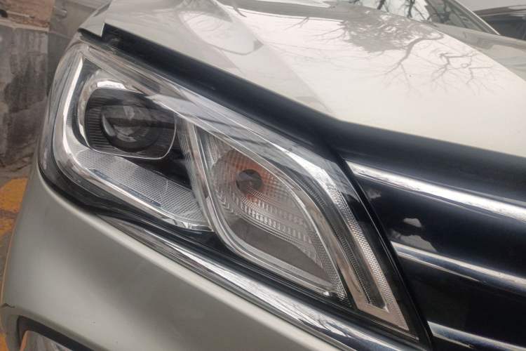 Used Roewe Ei5 2018 Internet Flagship Edition
