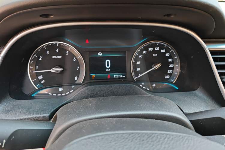 Used Buick GT 2017 15N Automatic Elite Version