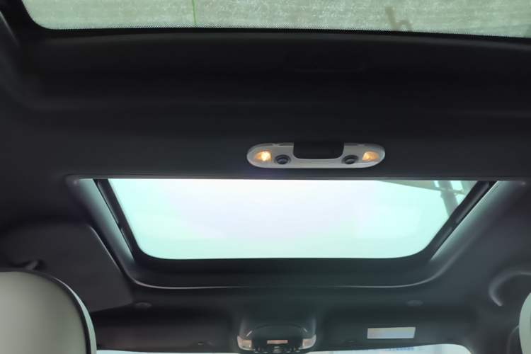 Used MINI Countryman 2017 1.5T COOPER ALL4 Traveler Headliner