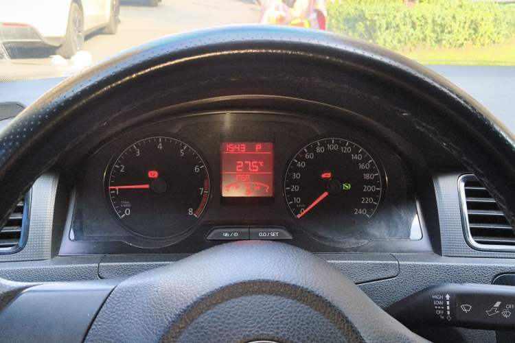 Used Volkswagen Santana 2015 1.6L Automatic Fashion Edition
