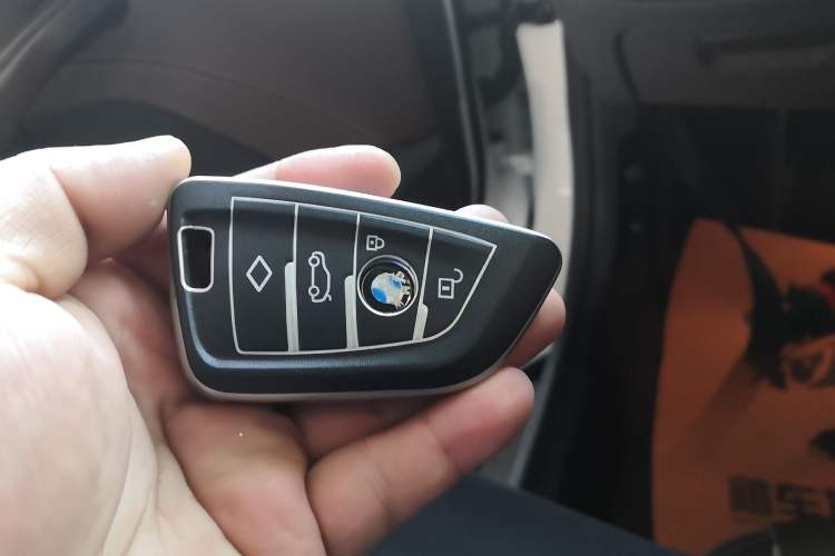 Used BMW 5 Series 2019 Facelifted 530Li Leading Edition Luxury Package
