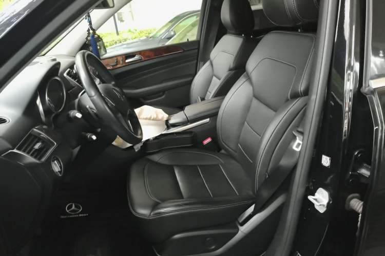 Used Mercedes-Benz M-Class 2015 ML 400 4MATIC Dynamic Model