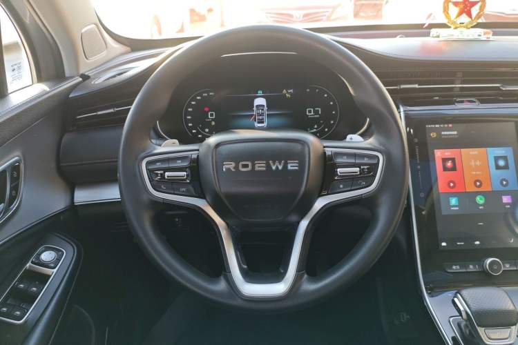 Used Roewe RX5 MAX 2021 Supreme Series 300TGI Automatic Luxury Cabin Edition
