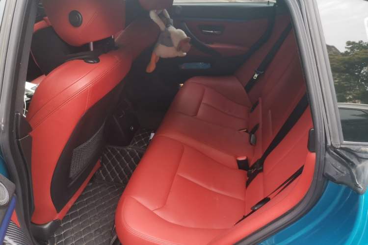 Used BMW 4 Series 2020 425i Gran Coupe M Sport Night Edition Left Rear Seat