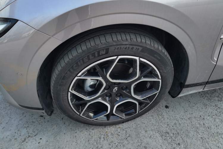 Used Qiyuan A07 2025 Range-Extended "True Fragrant" Edition 230 Flagship Model