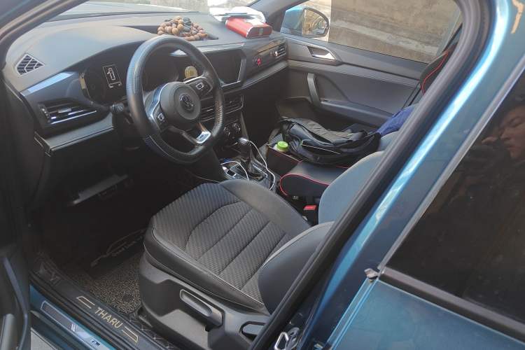 Used Volkswagen Tharu 2019 280TSI Two-Wheel Drive R-Line China V Standard Left Front Seat