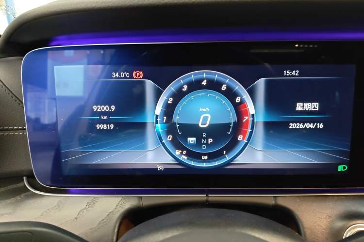 Used Mercedes-Benz E-Class 2019 E 300 L Sporty and Stylish Model