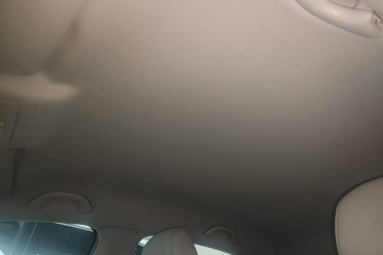 Used Volkswagen Polo 2014 1.6L Automatic Comfort Edition
