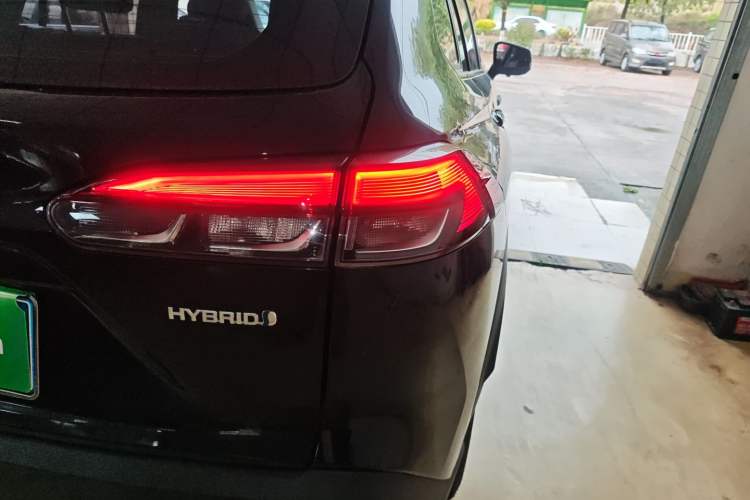 Used Toyota FRONTLANDER 2023 2.0L Smart Electric Hybrid Dual-Engine Luxury Edition
