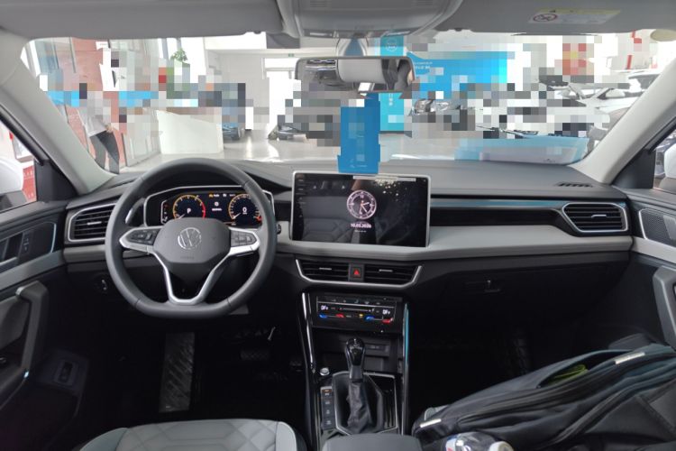 Used Volkswagen Tayron 2026 Model, 30 Million Vehicles Selected Version, 300TSI Center Console