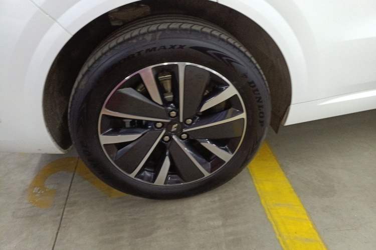 Used Li Auto L6 2025 Pro Smart Refresh Edition
