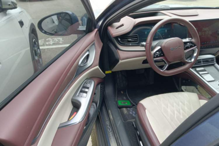 Used BYD Seal 2023 DM-i 1.5T 121km Flagship Model