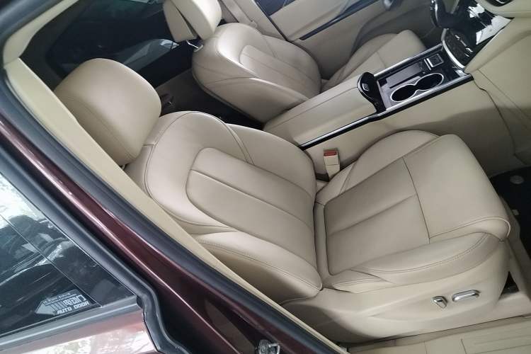 Used Buick GL8 2023 ES Lu Zun Deluxe Model Right Front Seat