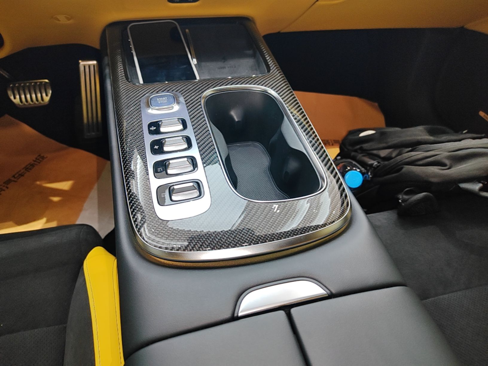 Xiaomi Auto SU7 Ultra 2025 Ultra Model — снимка 16