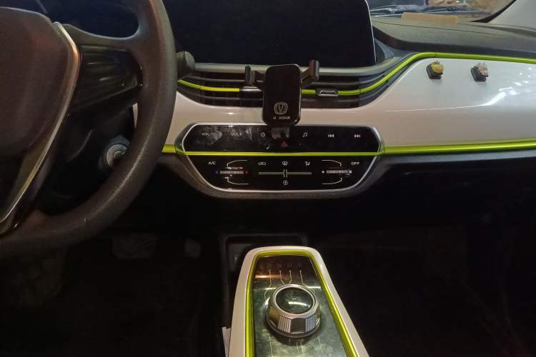 Used Oshan Benni E-Star 2022 Qingxin Edition Colorful Model Lithium Iron Phosphate