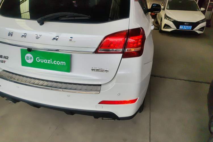 Used Haval H2 2017 Red-Label 1.5T Manual Two-Wheel Drive Comfort Model
