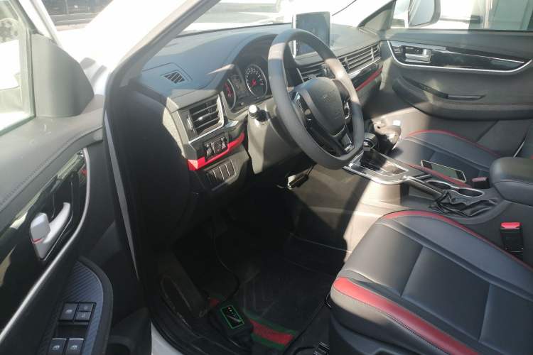 Used FORTHING T5 2021 1.5T Automatic Comfort Version