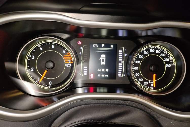 Used Jeep Cherokee 2016 2.4L Professional Smart Version