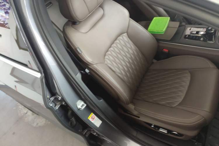 Used BYD Han 2020 EV Four-Wheel Drive High-Performance Flagship Model
