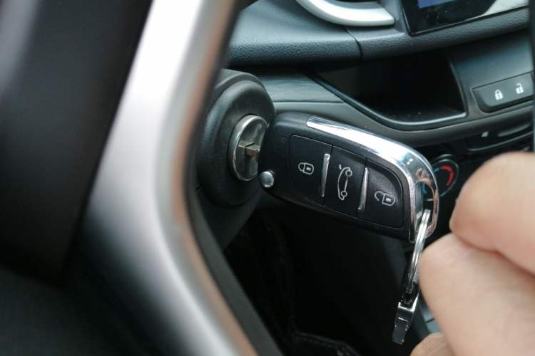 Used Buick GT 2018 18T Automatic Elite Model Vehicle Key