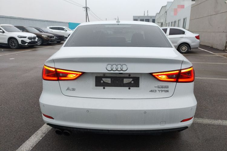 Used Audi A3 2016 Limousine 40 TFSI Luxury Model
