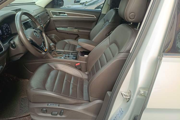 Used Volkswagen Teramont 2017 530 V6 Four-Wheel Drive Flagship Edition Left Front Seat