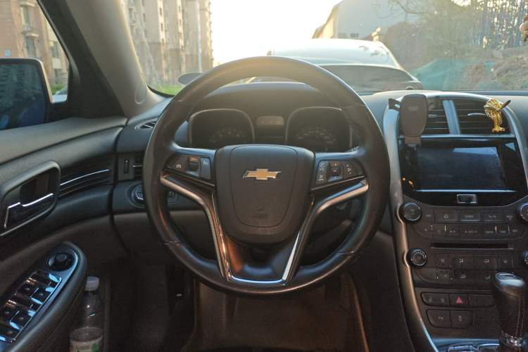 Used Chevrolet Malibu 2014 2.0L Automatic Luxury Edition Steering Wheel