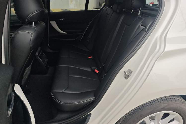 Used BMW 1 Series (Import) 2016 118i Urban Design Package
