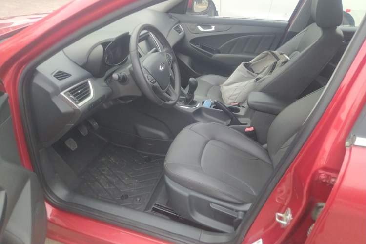 Used Chery Arrizo 7 2015 1.5T Manual ZhiXiang Edition