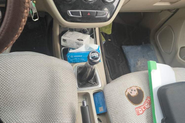 Used Jinbei 750 2015 1.5L Comfort Model
