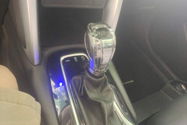 Used Toyota FRONTLANDER 2022 2.0L CVT Leading Edition