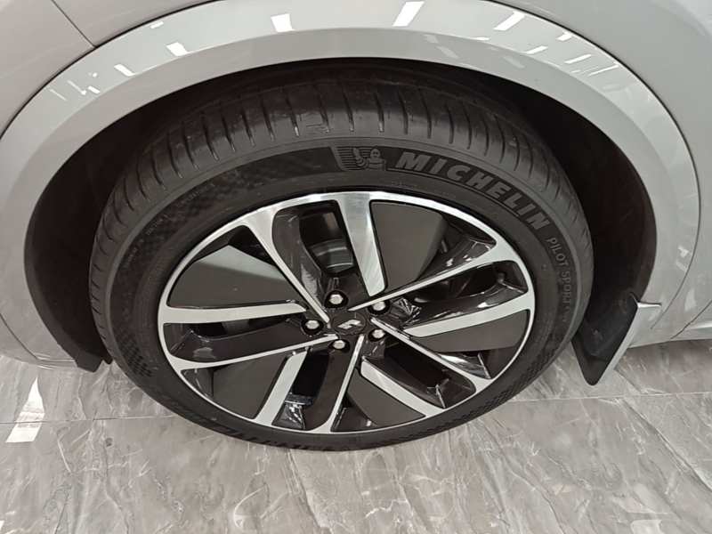 Used Li Auto L9 2022 Max model — 22