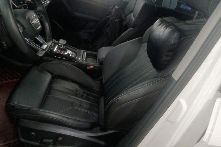 Used Audi Q5L 2022 40T Fashionable and Dynamic Model