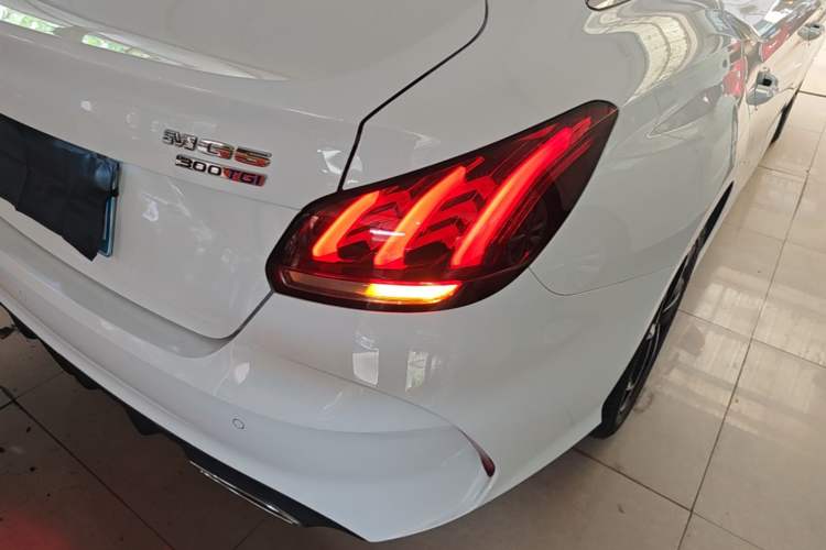 Used MG 5 2021 300TGI DCT Luxury Flagship Edition
