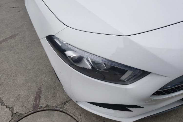 Used Mercedes-Benz A-Class 2022 Revised Version A 200 L Sport Sedan Fashionable Style