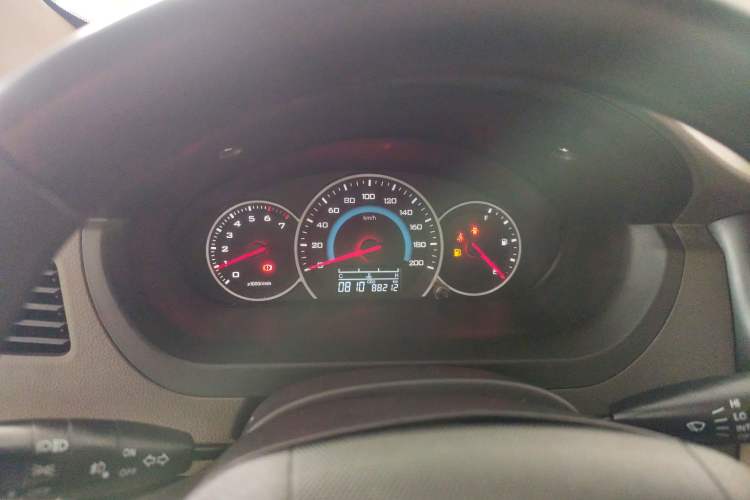 Used Wuling Rongguang V 2019 1.5L Standard Version China VI LAR
