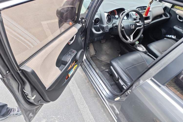 Used Honda Fit 2008 1.3L automatic comfort version