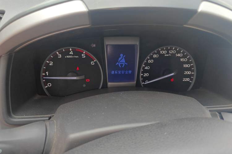 Used Isuzu D-MAX 2018 3.0T Four-Wheel Drive Automatic Ultra-Luxury Version 4JJ1-TC HI
