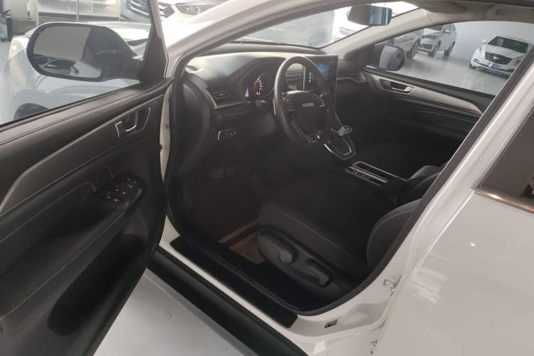 Used Haval M6 2023 PLUS 1.5T DCT Elite Smart Connectivity Model