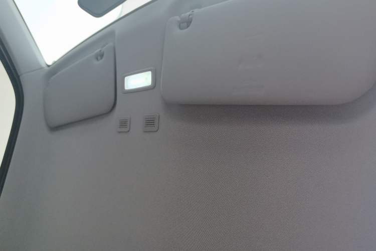 Used Geely Galaxy Panda 2024 Panda Mini 200km Endurance Bear Headliner