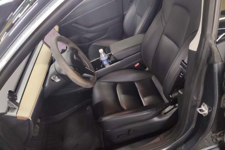 Used Tesla Model 3 2019 Standard Range Rear-Drive Upgraded Version
