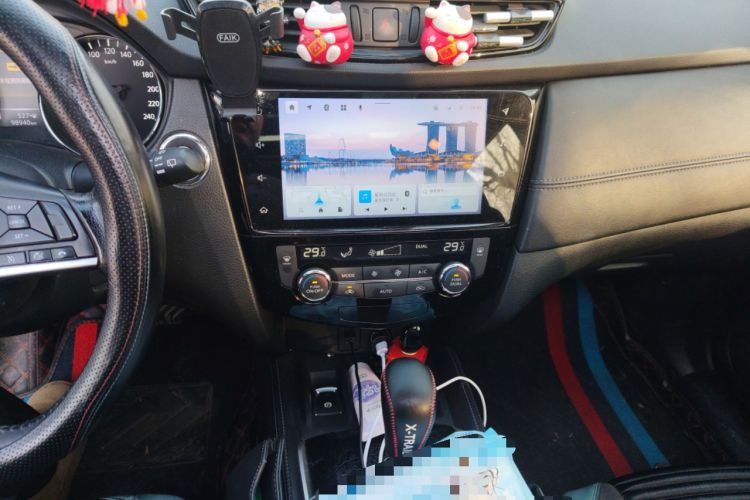 Used Nissan X-Trail 2020 2.0L XL Premium CVT 2WD SmartConnect Luxury Edition Audio And AC Panel