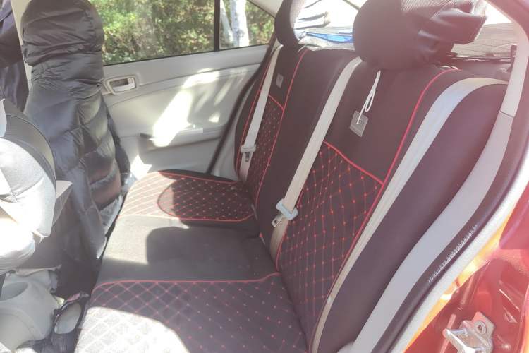 Used Changan Alsvin V3 2012 1.3L Manual Luxury Version China IV Standard