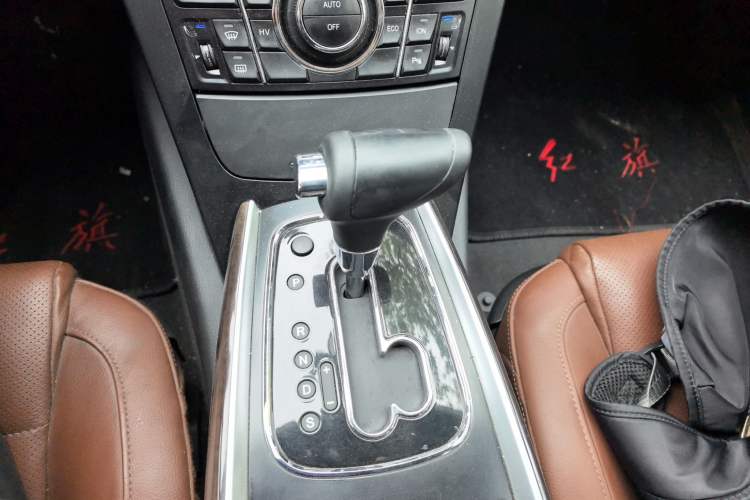 Used Hongqi H7 2017 2.0T Luxury Model Gear Lever