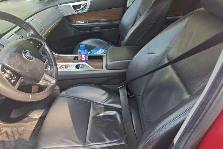 Used Jaguar XF 2014 XF 2.0T Prestige Edition
