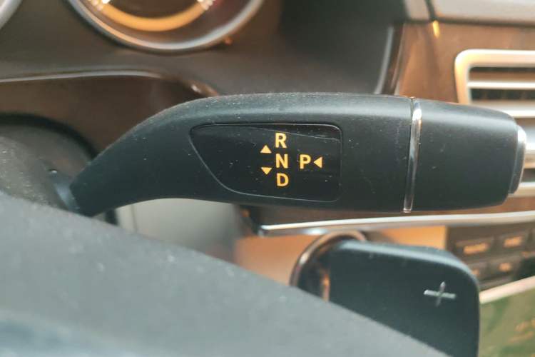 Used Mercedes-Benz E-Class 2014 E 260 L
