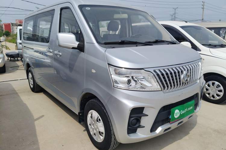 Used CHANGAN KAICHENG Ruixing M60 2020 1.5L Standard Version China VI 6-Seater DAM15KR Front Right 45 Deg