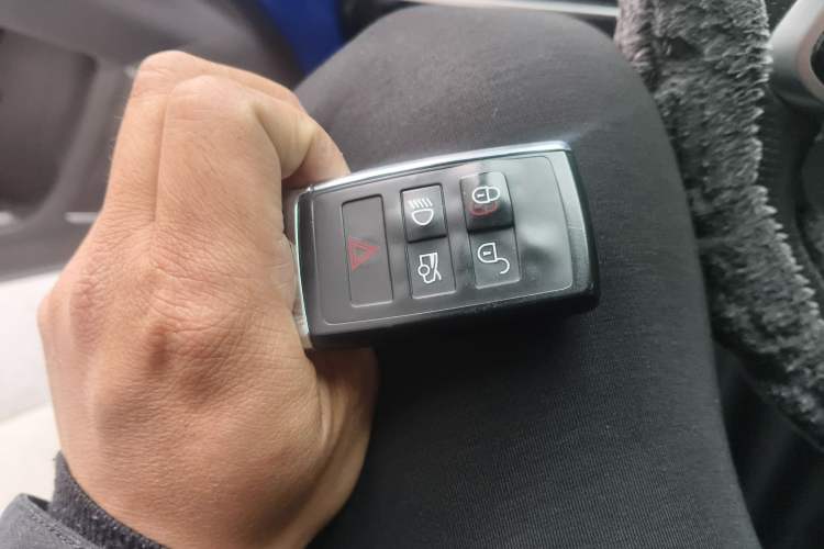 Used Jaguar XEL 2020 2.0T 200 PS R-DYNAMIC S Advanced Sport Edition
