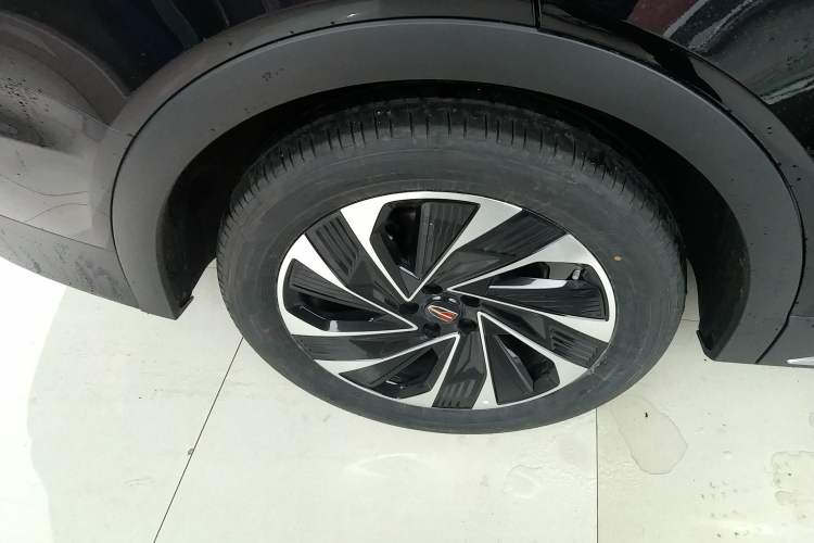 Used Hongqi HS7 PHEV 2024 2.0T PHEV Four-Wheel Drive Flagship Edition 7 Seats
