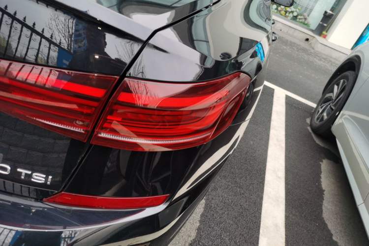 Used Volkswagen Passat 2024 380TSI Starry Dragon Edition